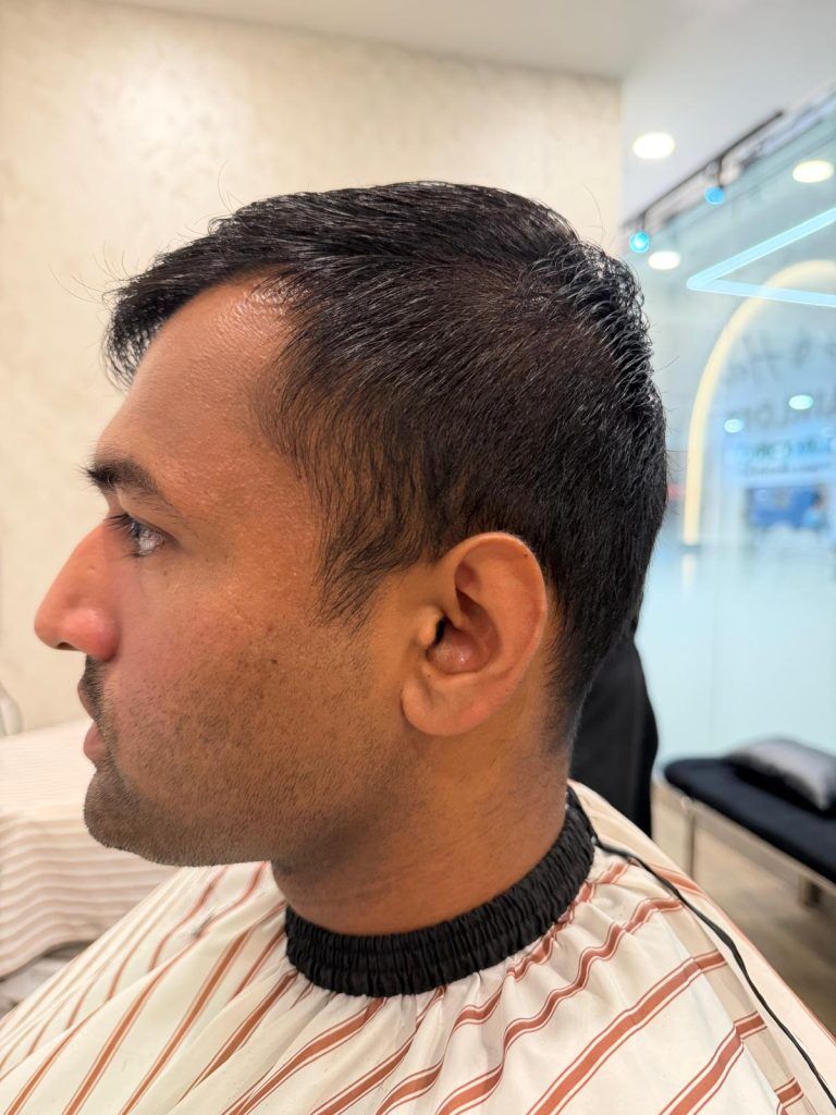 Client before the cut, scissor cut